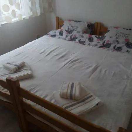 Apartman Tare Apartament